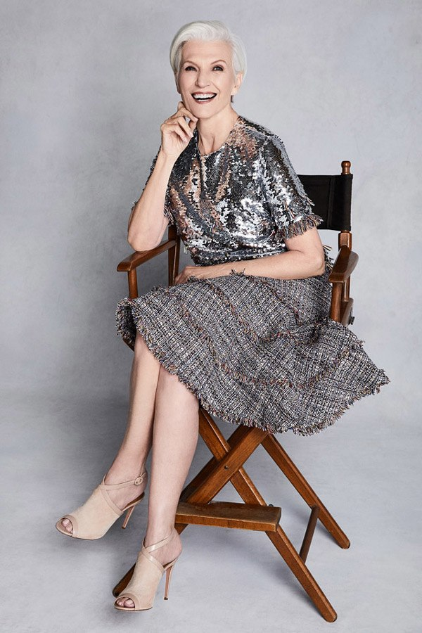 Tuổi U80, mẹ tỷ phú Elon Musk vẫn dám khoe body với đồ tắm