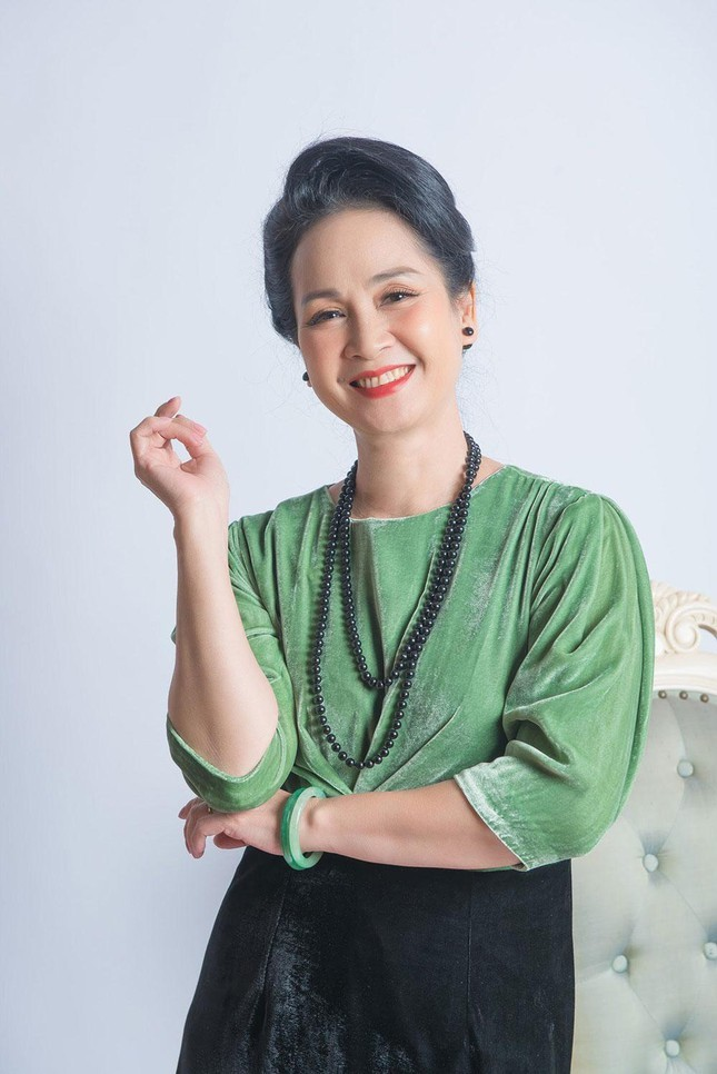 NSND Lan Hương: 'Thương ngày nắng về' lên sóng, tôi không dám ra đường - 3