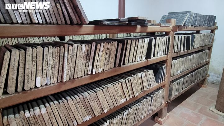 Ngôi chùa lưu giữ mộc bản Kinh Phật khắc trên gỗ thị cổ nhất Việt Nam - 11