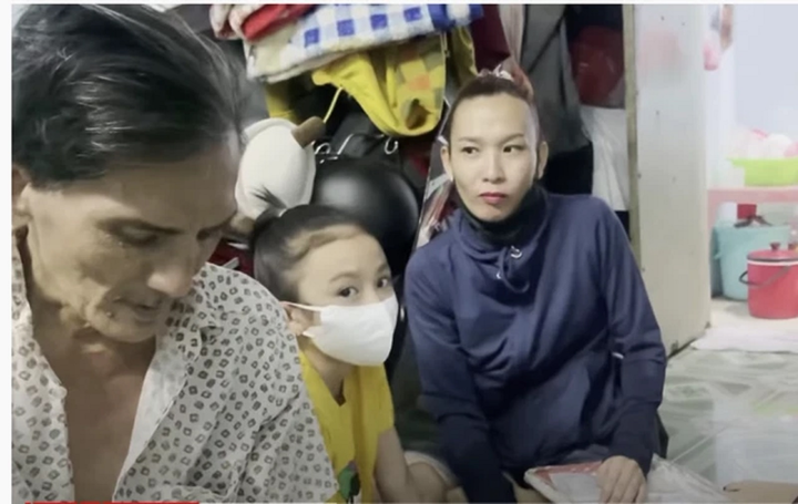 Thương Tín mắc COVID-19 trong khi vợ con biệt tăm, túi không có nổi 1.000 đồng - 1