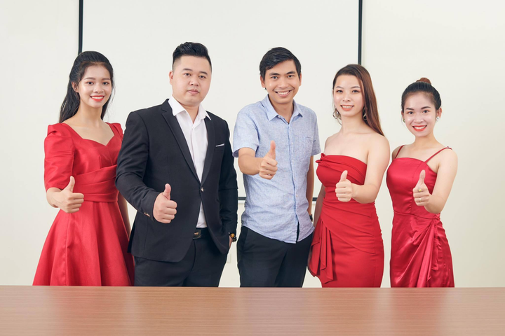 Bầu show 'quyền lực' của nhiều sao nhí Hà Thành là ai? - 4