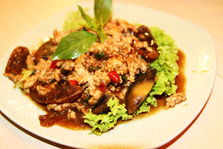 Gỏi kiến lửa và 3 món ăn kỳ lạ của Thái Lan khiến thực khách 'khóc thét' - 3