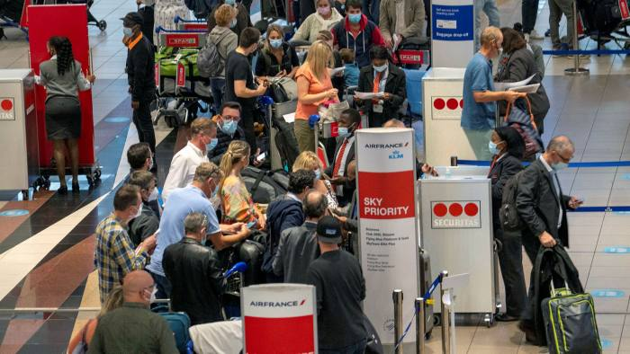 Nam Phi lên tiếng trấn an về 'siêu biến thể' Omicron - 1