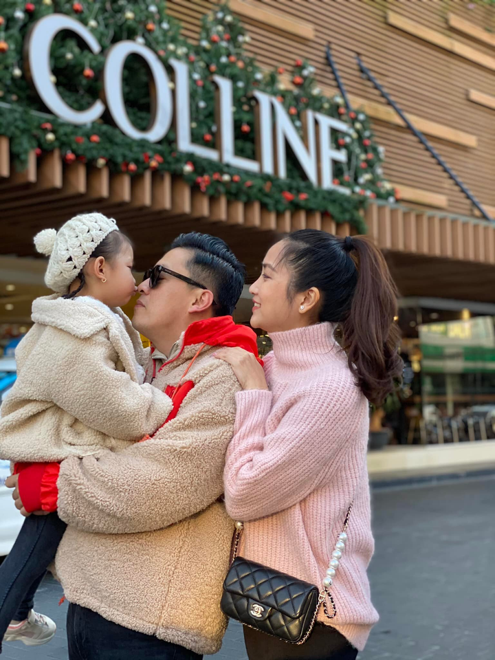 Những khoảnh khắc đáng yêu của Lam Trường bên con gái 4 tuổi - 1