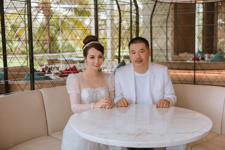 Mai Thu Huyền gửi lời ngọt ngào tới chồng đại gia, kỷ niệm 19 năm ngày cưới - 5