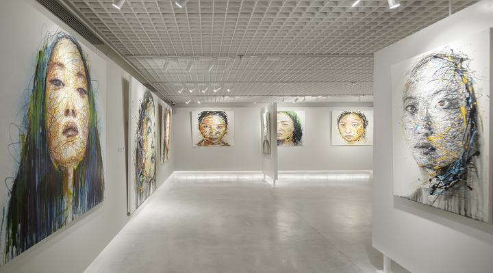 Hai họa sĩ gốc Việt nổi tiếng thế giới: Cảm hứng bắt nguồn từ hơi thở - 5