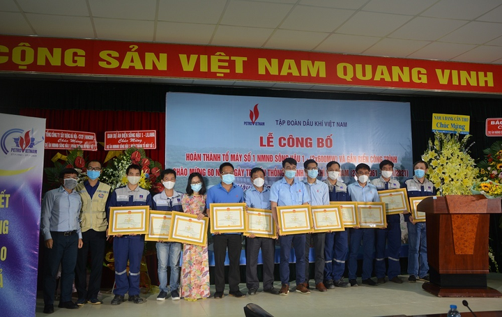 Petrovietnam hoàn thành và gắn biển công trình tổ máy số 1 NMNĐ Sông Hậu 1 - 4
