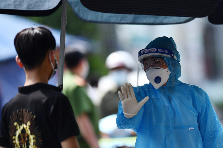 COVID-19 sáng 30/11: F0 cộng đồng ghi nhận ở khắp các tỉnh từ Bắc vào Nam - 1