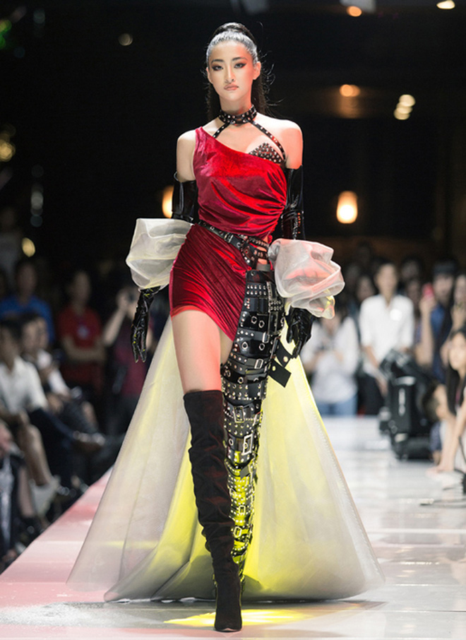 Hoa hậu IELTS 7.5 Lương Thuỳ Linh nhờ đâu thăng hạng trong giới chân dài? - 10