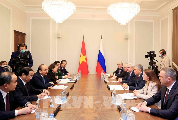 Chủ tịch nước Nguyễn Xuân Phúc hội kiến Chủ tịch Duma Quốc gia Nga - 2