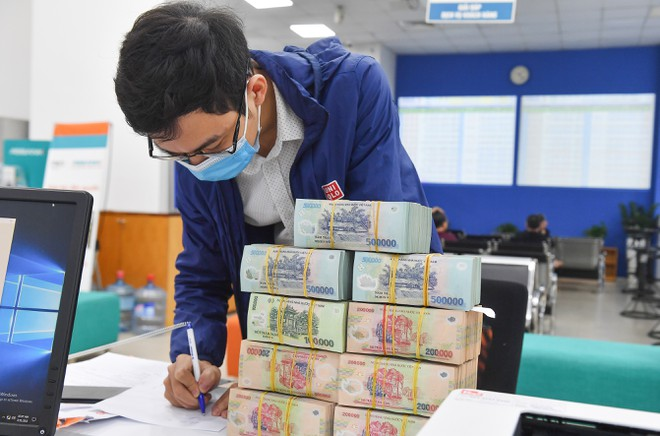 Doanh nghiệp đầu tiên bị phạt vì chào bán trái phiếu sai quy định - 1