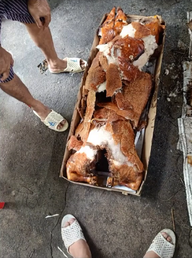 Shipper đen đủi gặp con hẻm ‘khó xơi’, nhìn món đồ vỡ tan vừa tội vừa buồn cười - 3