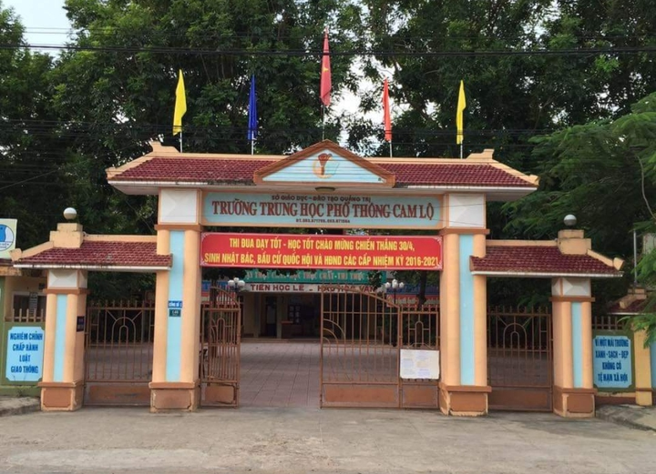 Điều tra vụ nam sinh lớp 10 ở Quảng Trị bị vây đánh hội đồng - 1