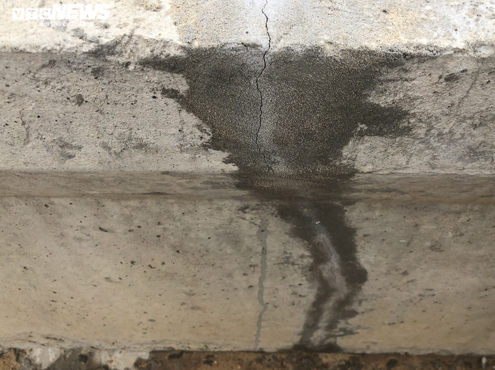 Ảnh: Kè biển hàng chục tỷ đồng ở Quảng Bình chưa bàn giao đã hư hỏng - 9