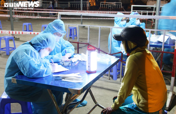 Số ca mắc COVID-19 ở Đà Nẵng vượt ngưỡng 100, có 34 F0 chưa cách ly - 1