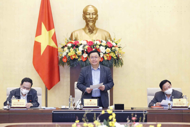 Thường vụ Quốc hội xem xét một số chính sách đặc biệt trong phòng chống COVID-19 - 1