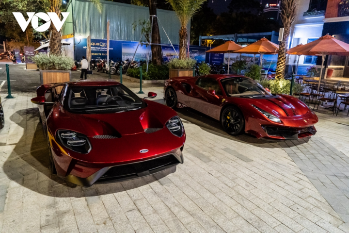 Cận cảnh Ford GT triệu USD tại Việt Nam - 14