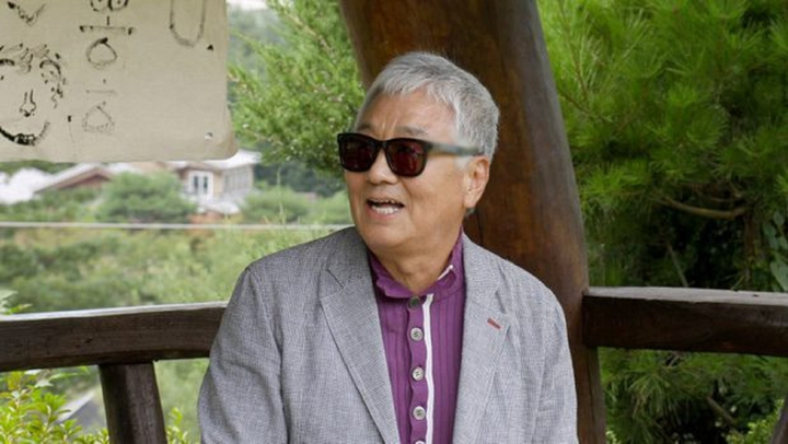 Bố chồng khen Han Ga In 'ở nhà vẫn xinh và tốt' - 1