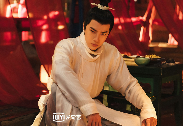 Phong khởi Lạc Dương Vương Nhất Bác ảnh 6 Phim vừa lên sóng, Vương Nhất Bác bị chê diễn đơ cứng, một màu - 6