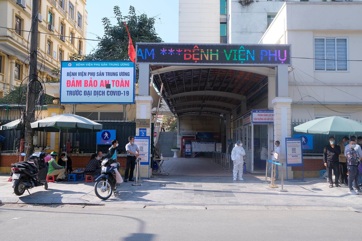 Hà Nội phát hiện 22 ca dương tính SARS-CoV-2 ở Bệnh viện Phụ sản Trung ương - 1