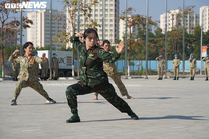 Chiến sĩ mũ nồi xanh Việt Nam phô diễn sức mạnh võ thuật đỉnh cao - 8