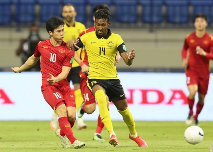 BLV Quang Huy: 'Tuyển Việt Nam đang giấu bài trước Malaysia' - 1