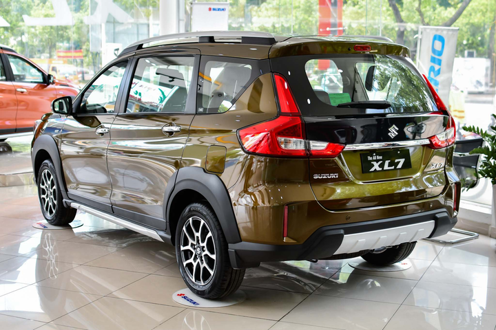 Xe gầm cao 600 triệu đồng, chọn Kia Sonet hay Suzuki XL7? - 4
