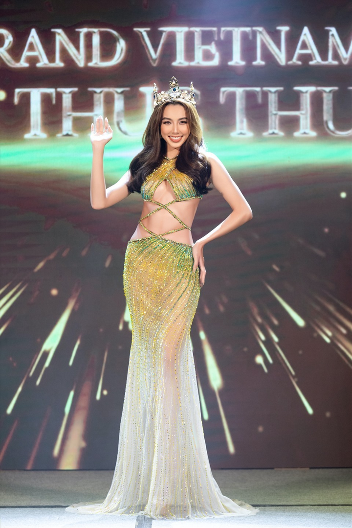 Thuỳ Tiên và hành trình giành vương miện Miss Grand International 2021 - 2