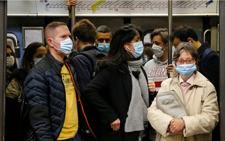 Số ca nhiễm Omicron ở nhiều nước châu Âu tăng vọt - 1