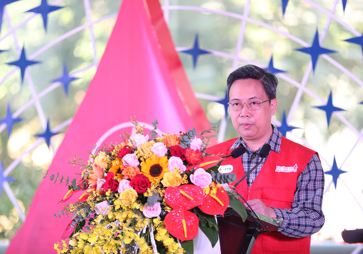 Phát động tuần lễ hồng EVN lần thứ VII: Vạn trái tim - Một tấm lòng - 4