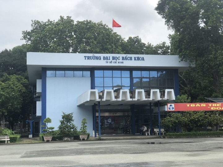 Trường đại học ở TP.HCM lần đầu tuyển sinh xét tiêu chí 'hoạt động xã hội' - 1