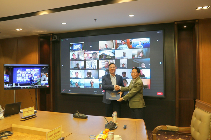 PVN tổ chức khóa đào tạo 'Nhà lãnh đạo dẫn dắt trong thế giới biến động' - 7