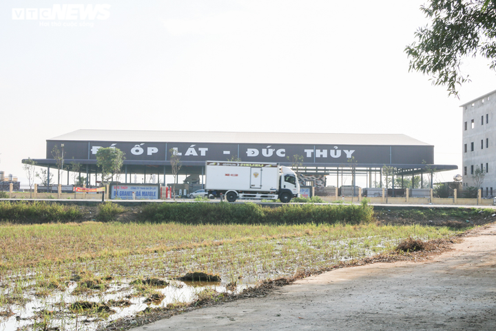 Dính nhiều vi phạm, siêu thị đá Granite ở Hà Tĩnh vẫn phớt lờ lệnh cấm thi công - 10