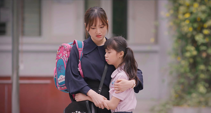 Khán giả rơi nước mắt với cảnh Khánh mắng mẹ đẻ trong 'Thương ngày nắng về' - 5