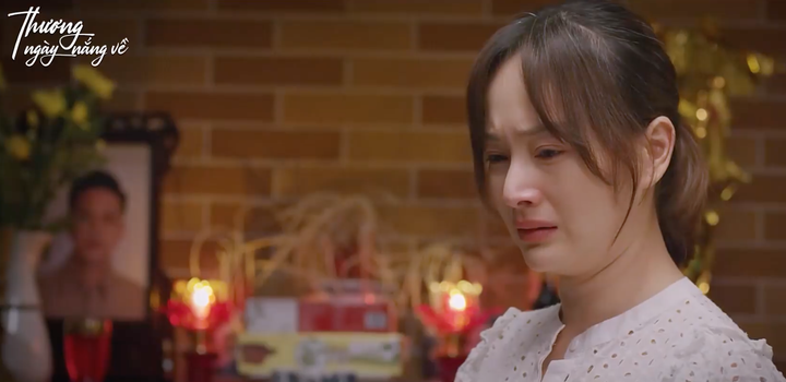 'Thương ngày nắng về' tập 12: Duy bị bắt gặp đang mặc áo trong nhà Trang - 7