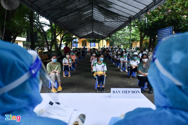 Xin ý kiến Bộ Chính trị về phương án tiêm vaccine cho trẻ 5-11 tuổi - 1