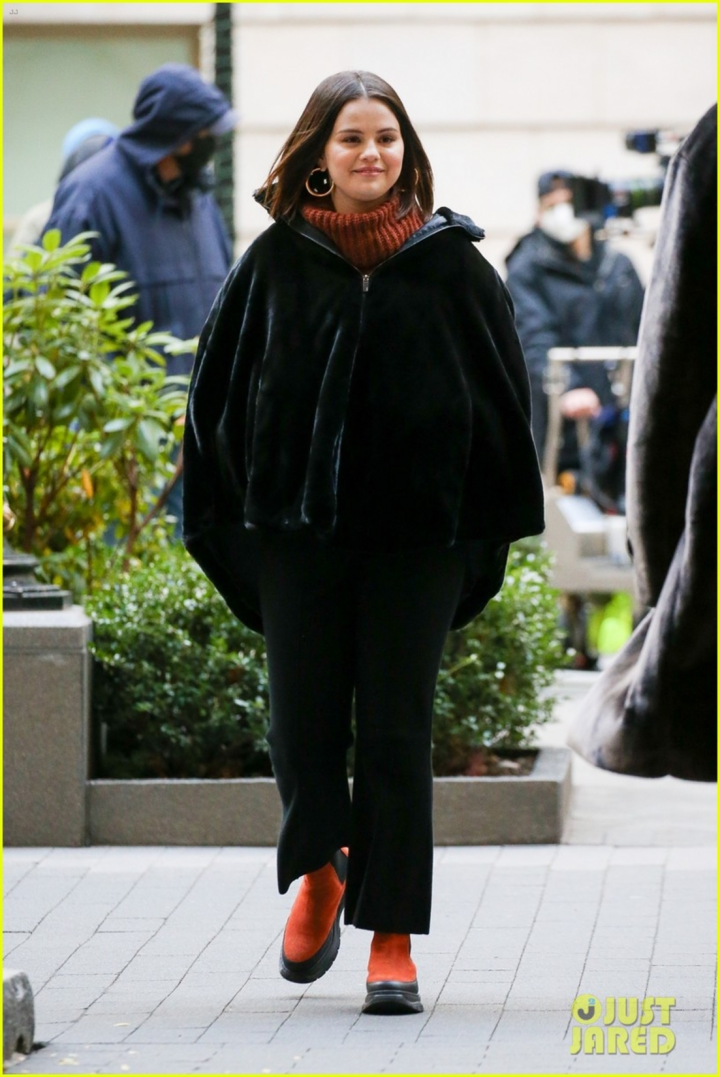 Ảnh: Selena Gomez tăng cân mất kiểm soát - 1