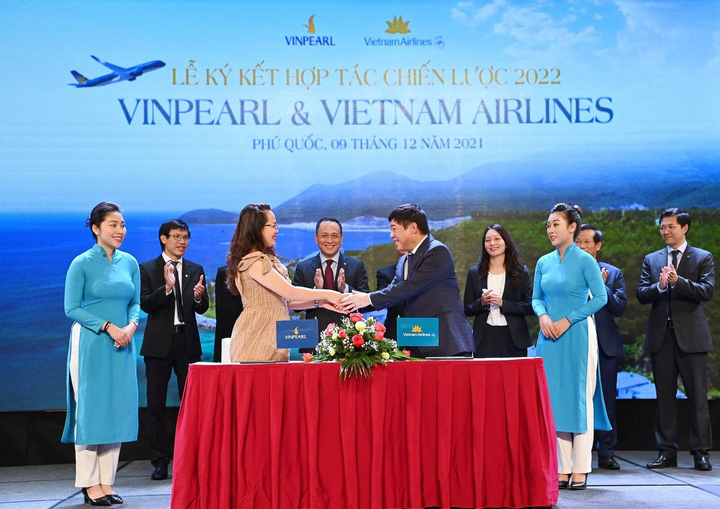 Vietnam Airlines hợp tác Vinpearl phát triển sản phẩm hàng không du lịch an toàn - 2