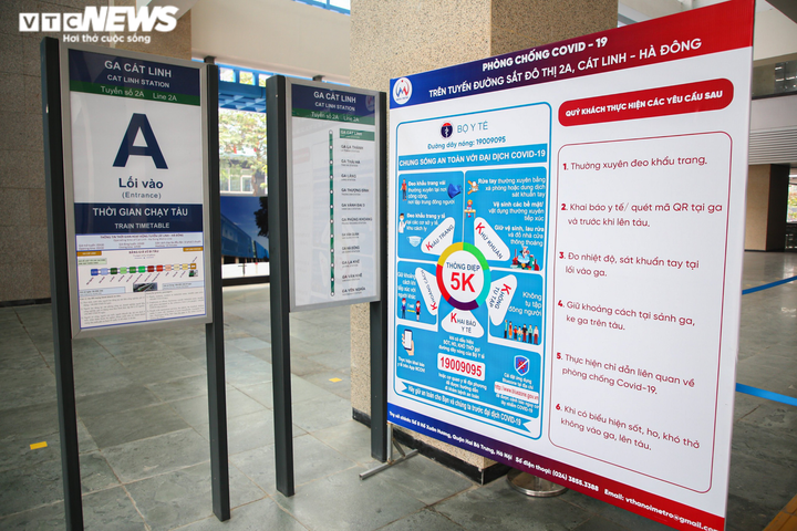 Ảnh: Hà Nội thí điểm lắp camera quét mã QR phòng, chống dịch tại ga Cát Linh - 3