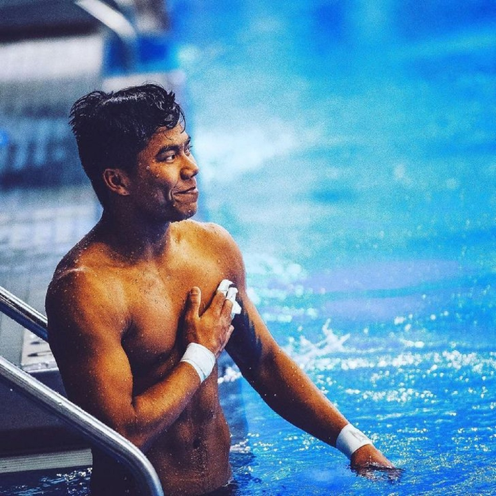 Xúc động bố đồng tính đơn thân nuôi cậu bé quặt quẹo thành VĐV Olympic - 3