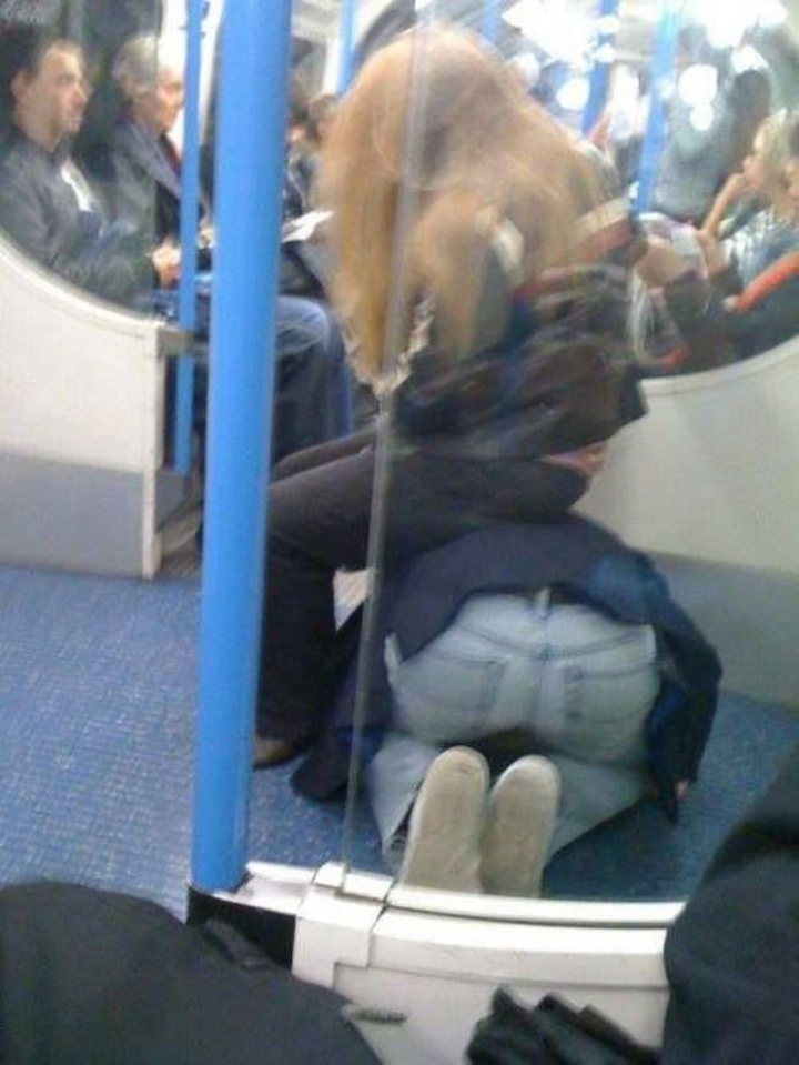 Màn thể hiện tình cảm khó đỡ của hội 'không muốn làm người bình thường khi yêu' - 2