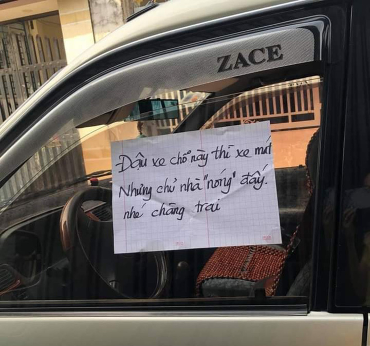 Xe đỗ chắn cửa, bít hẻm, chủ nhà có chiêu 'dằn mặt nhẹ' lại nhận mưa lời khen - 2