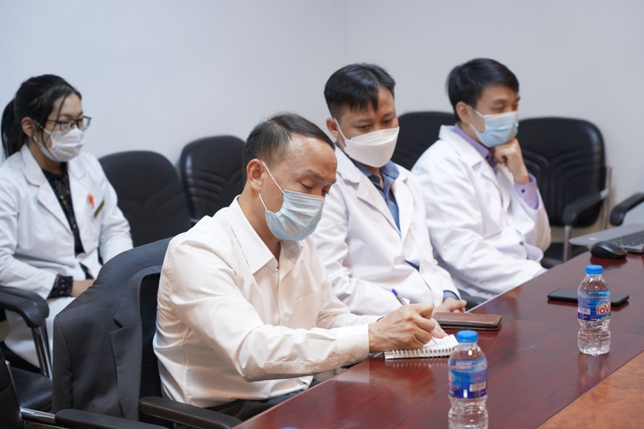 Văn Toản bắt đầu liệu trình phục hồi để quay lại đội tuyển cho SEA Games 31 - 2