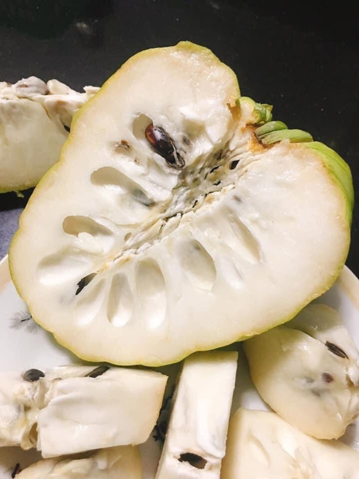 na-thai-4.jpg Na Thái ồ ạt đổ về, rẻ hơn hàng Việt rất hút khách mua - 2