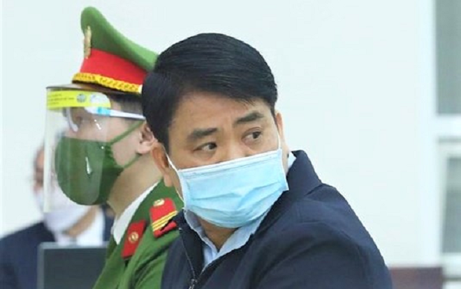 Bị cáo Nguyễn Đức Chung: 'Tôi thân phận đi tù nên không bao giờ nói sai' - 1