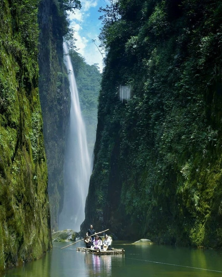 Chiêm ngưỡng thác Rồng hùng vĩ - 'viên ngọc thô' ít người biết đến ở Lào Cai - 3