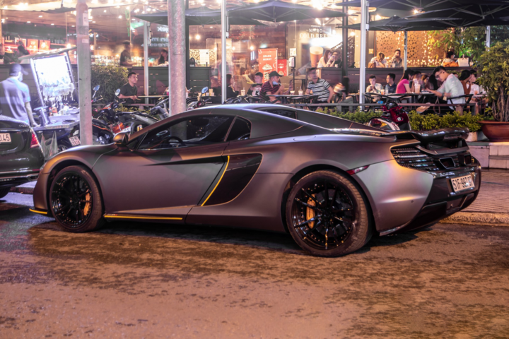 McLaren 650S Spider với ngoại thất khác lạ tại TP.HCM - 5