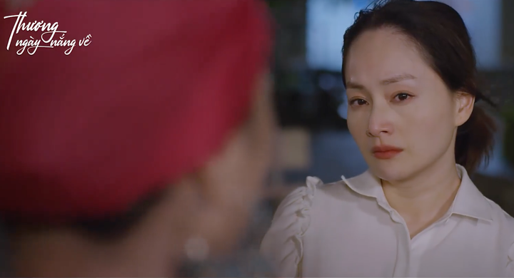 'Thương ngày nắng về' tập 13: Khánh mượn rượu mắng mẹ chồng - 5