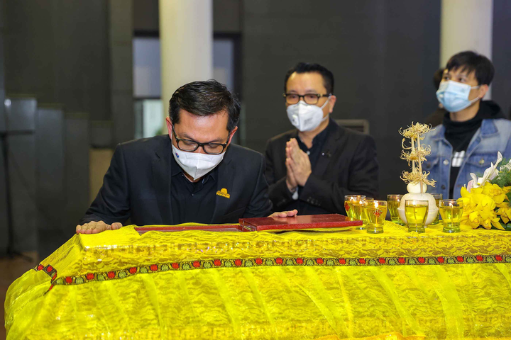 Các nghệ sĩ, người hâm mộ tiễn biệt nhạc sĩ Phú Quang - 8