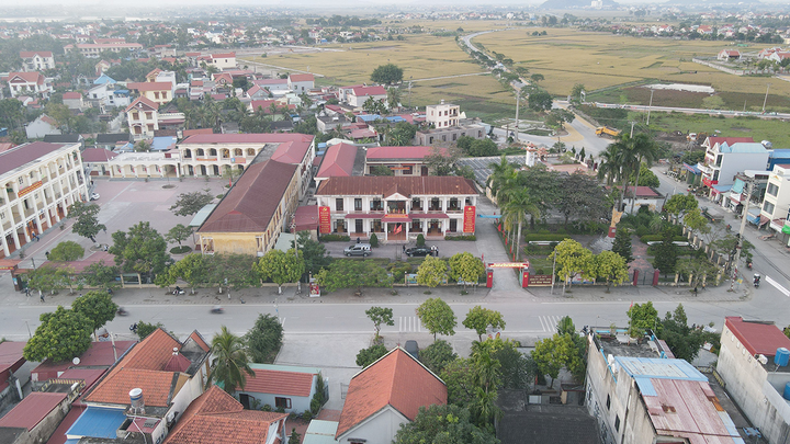 Tập trung toàn lực hoàn thành vượt chỉ tiêu tỉ lệ người tham gia BHXH tự nguyện - 2